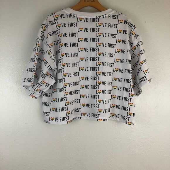 Mavi Love First Pride unisex crop top size M. New with tags - Picture 5 of 6